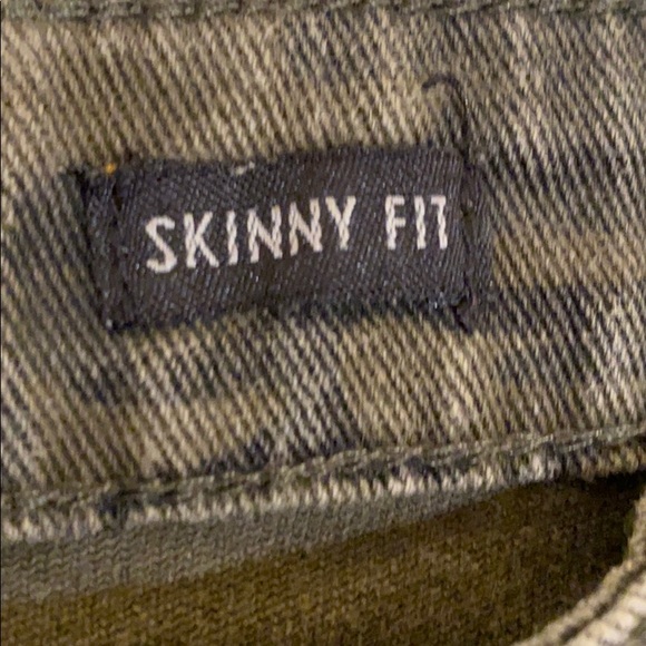 Camo Jean Pants - Picture 3 of 4